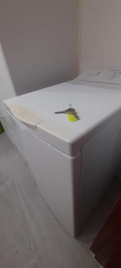 דירות לוס כריסטיאנוס Sunny Studio Flat מראה חיצוני תמונה